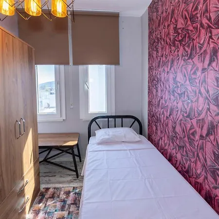 Stylish With Mesmerizing View And Central Location In Bodrum Βίλα